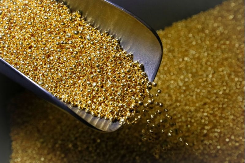 زمین خوردن طلای جهانی